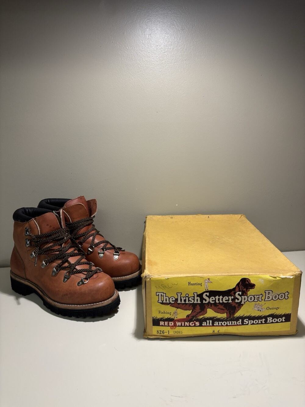 VTG Red Wing Irish Setter women’s Brown Leather Hiking Ankle Boots 8 C 826-1